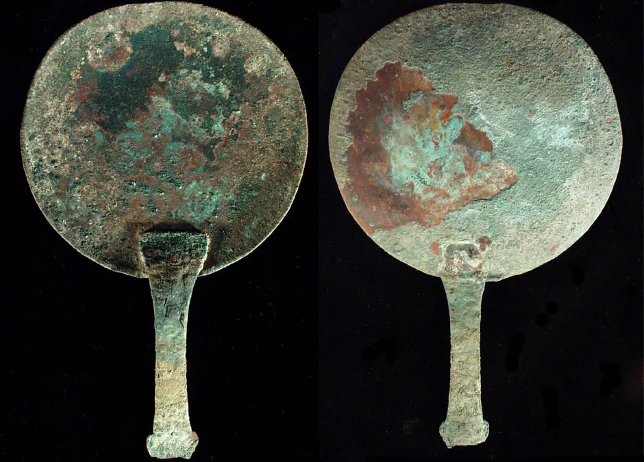 Historia lustra, lustra starożytne, lustra weneckie