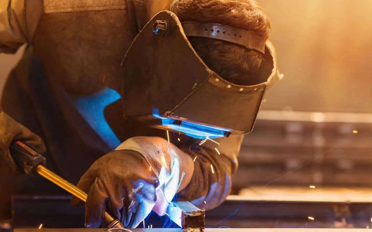 spawacz TIG praca za granicą