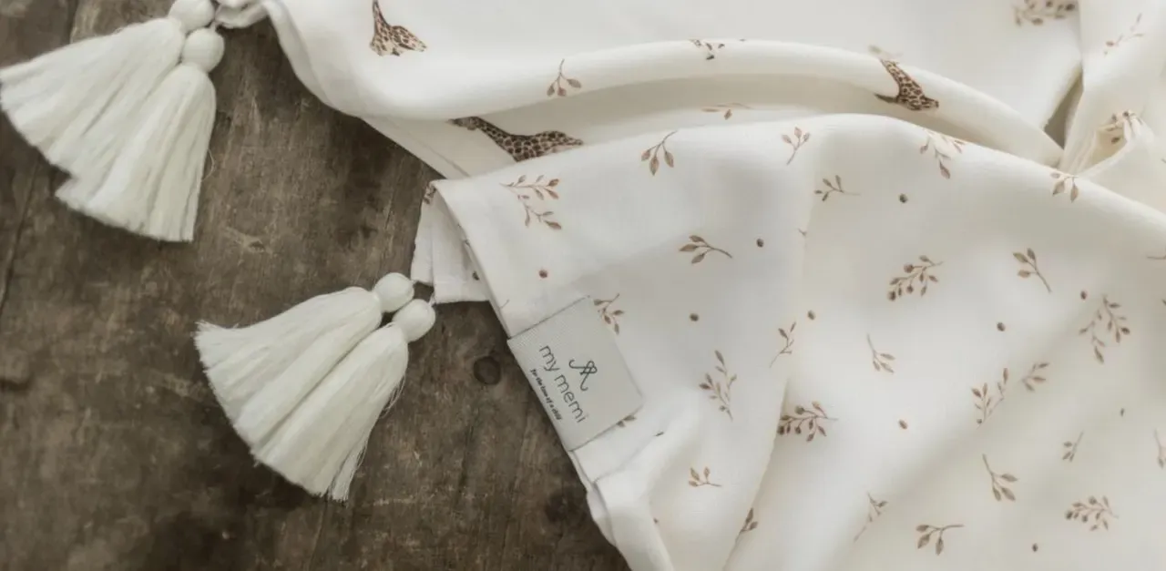 różne tkaniny naturalne dla dzieci