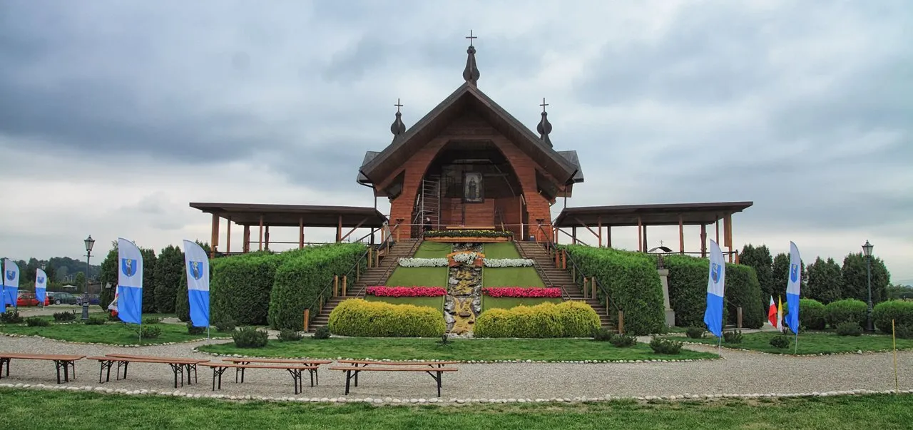 Ołtarz Papieski Stary Sącz wieża widokowa