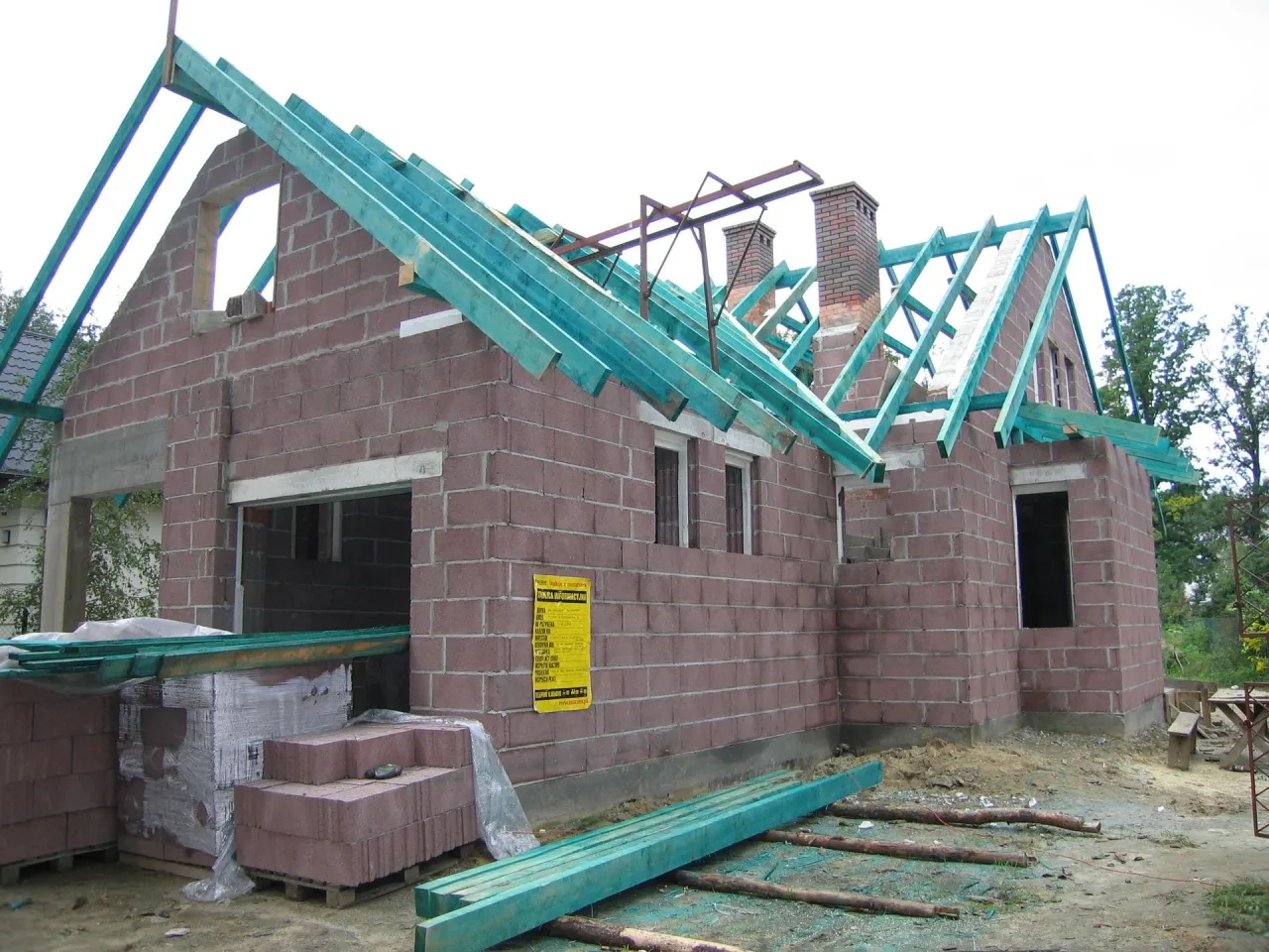 domy z keramzytobetonu, domy drewniane, domy z perlitu