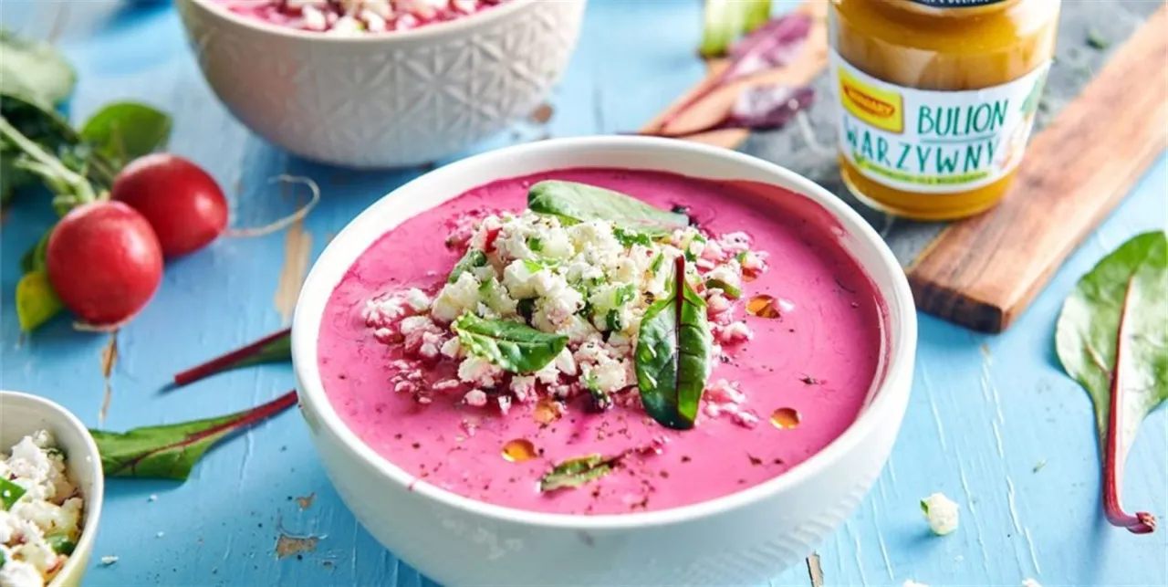 różne rodzaje chłodników w miskach