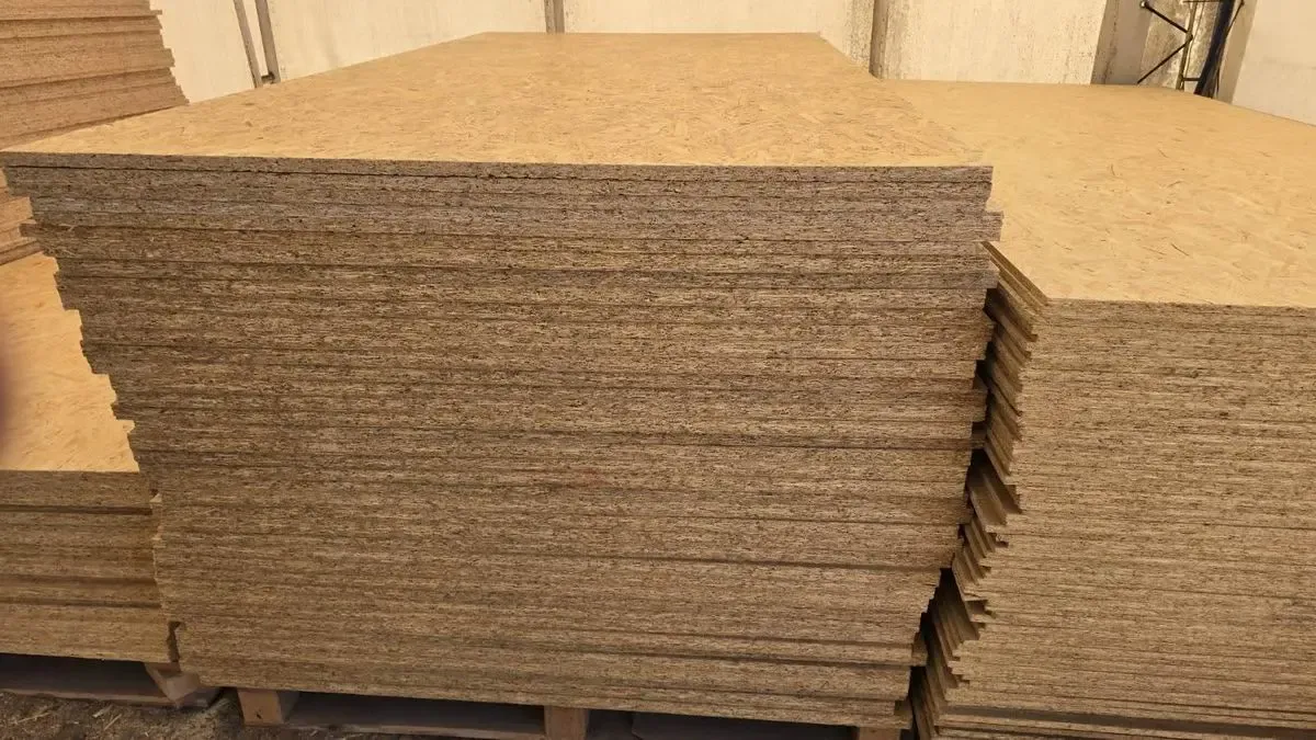 Zdjęcie Jaka grubość płyty OSB na dach altany zapewni stabilność i trwałość?