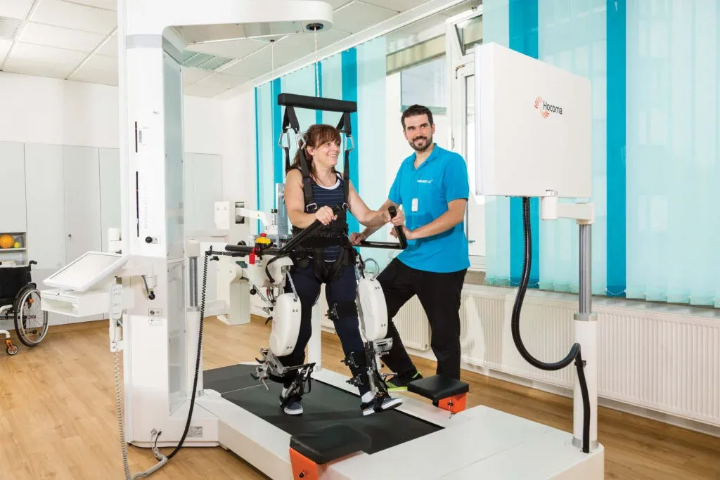 Prywatna klinika rehabilitacji po endoprotezie biodra