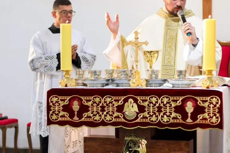 Zdjęcie Jak Kościół katolicki zmienił Biblię i wpłynął na jej interpretację