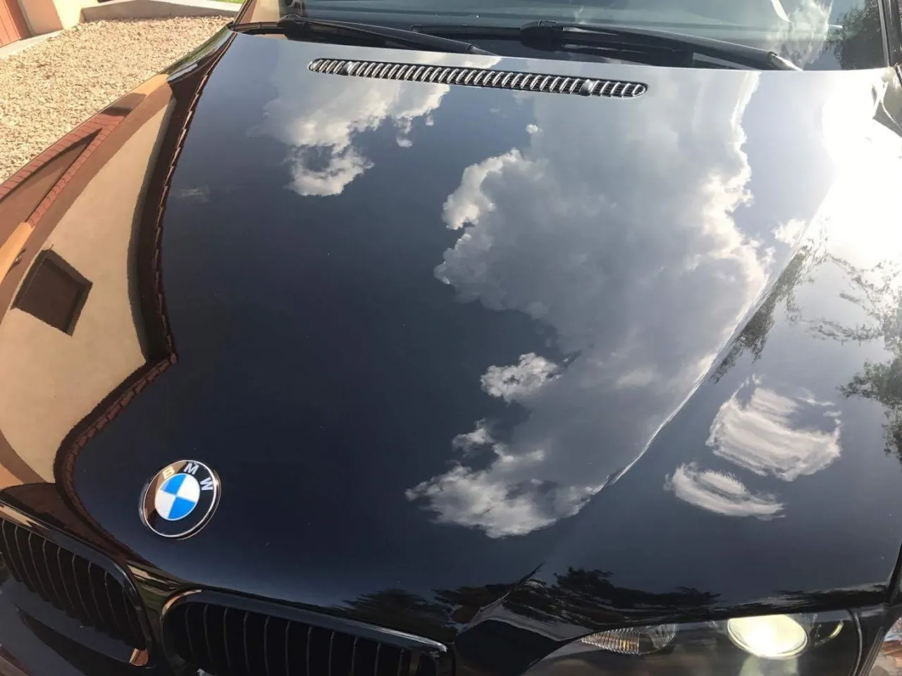 Zacieki po woskowaniu samochodu