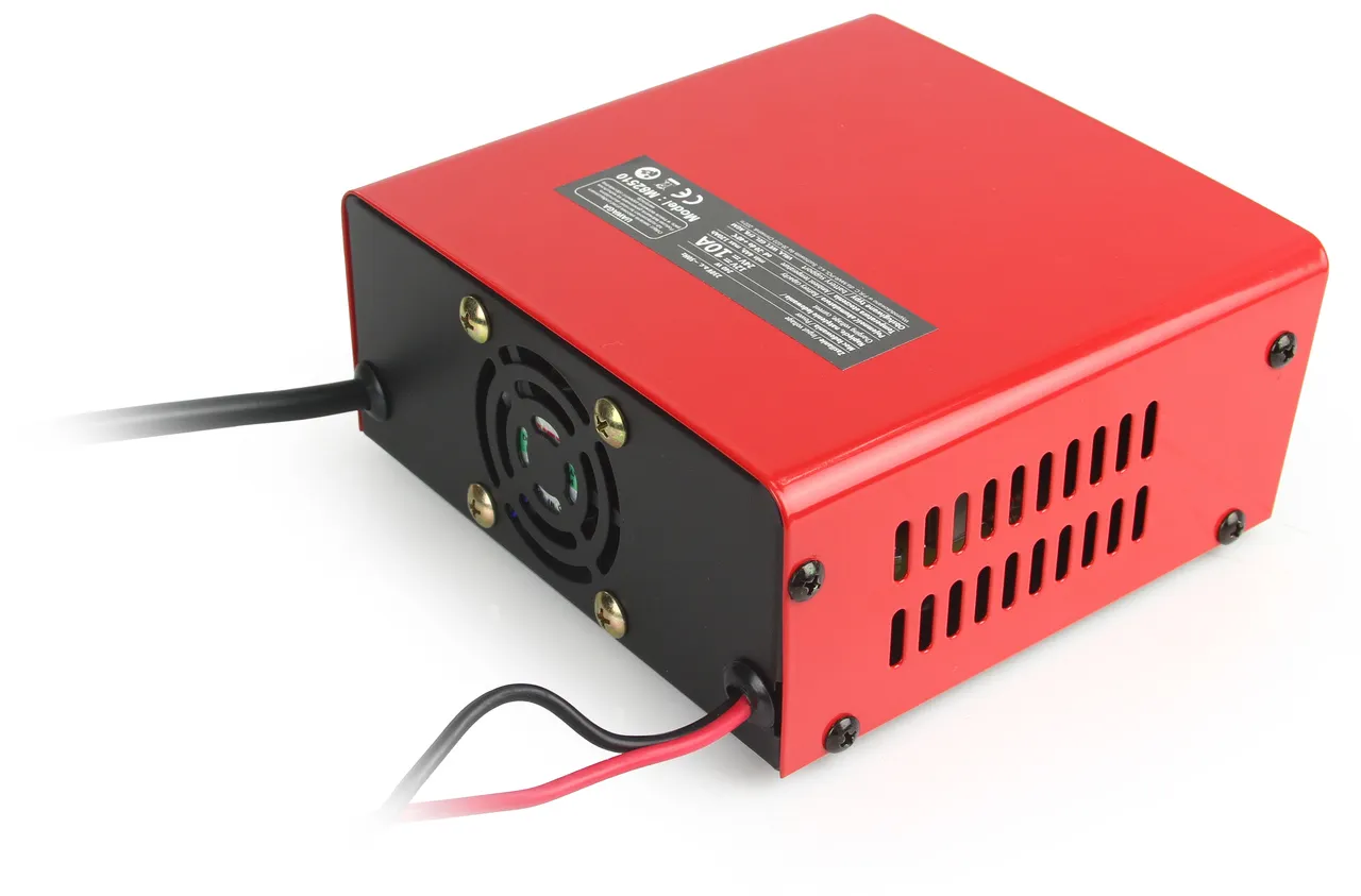 Prostownik mikroprocesorowy wieloetapowe ładowanie