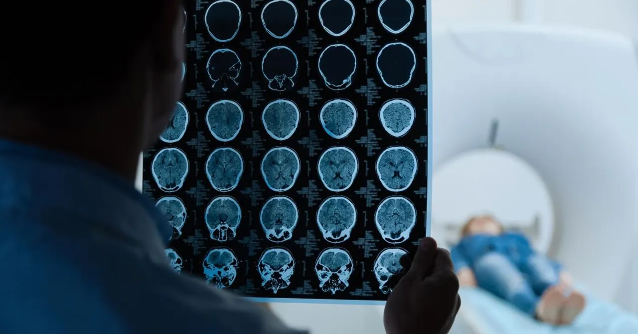 objawy niepokojące po badaniu z kontrastem