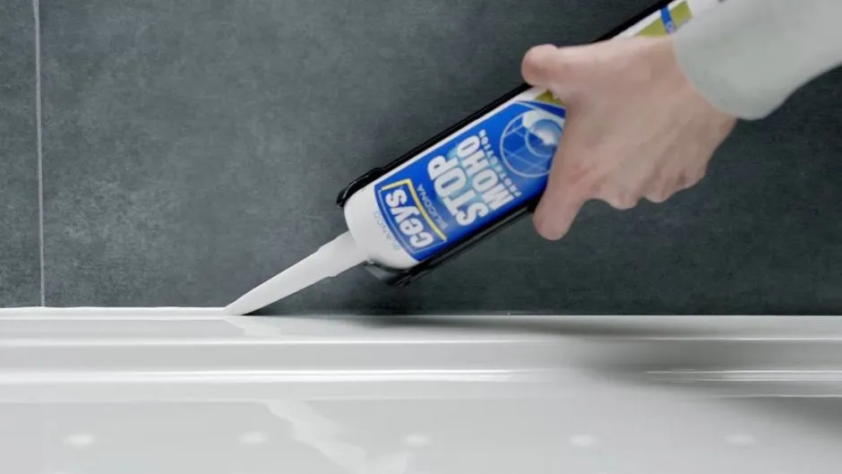 Rodzaje silikonów sanitarnych do łazienki