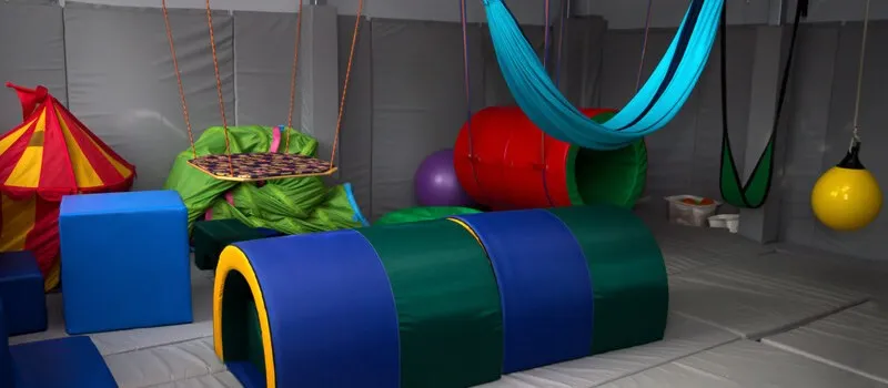 Zdjęcie Na czym polega terapia integracji sensorycznej i jak może pomóc dziecku