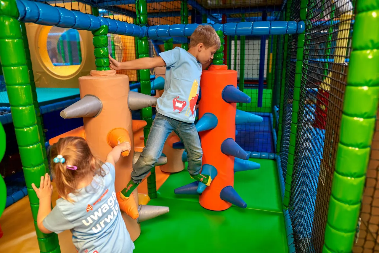 Stacja Nowa Gdynia aquapark i sala zabaw Ancymondo