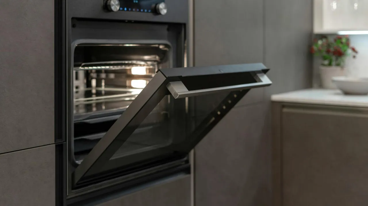 różne rodzaje piekarników domowych