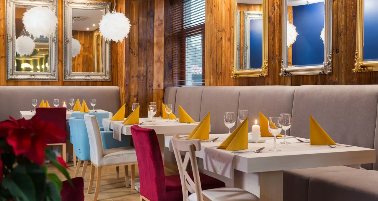 Romantyczna kolacja Jastrzębia G&oacute;ra restauracja