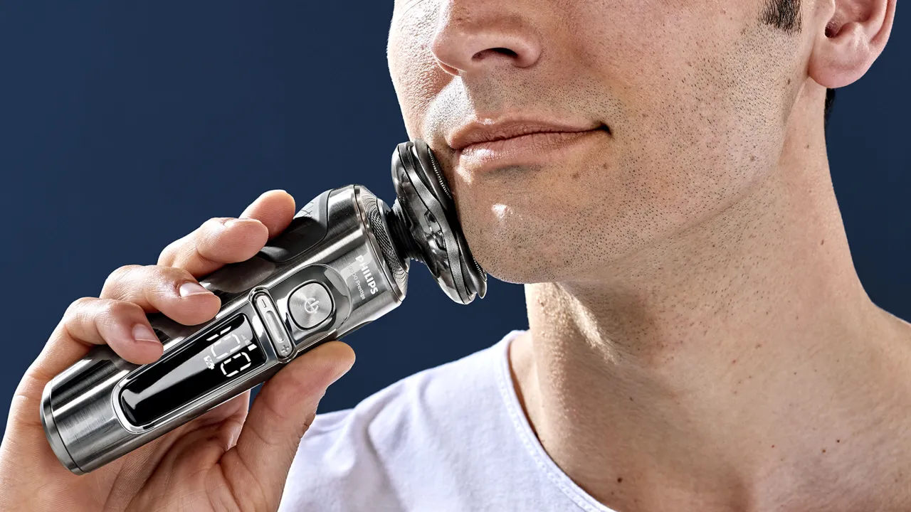 Philips Shaver Series 9000 precision shaving technology