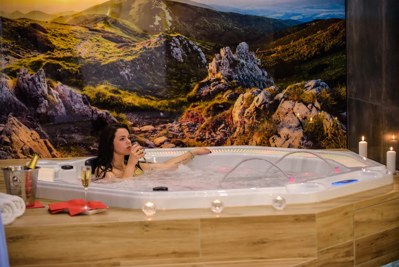romantyczne spa z widokiem na g&oacute;ry