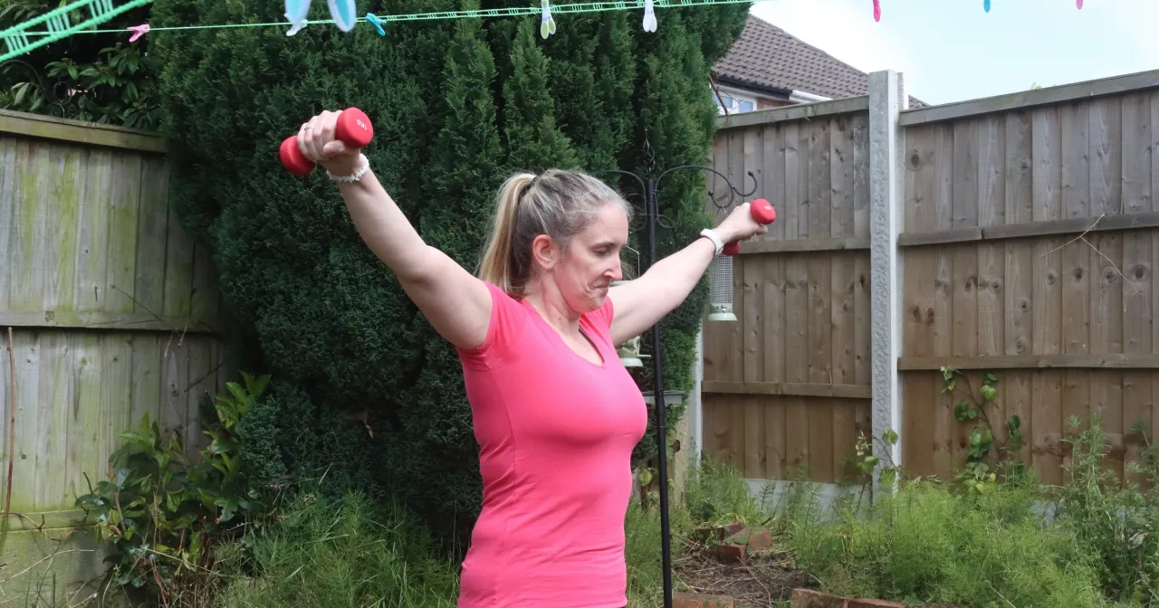 menopauza zmiany hormonalne waga