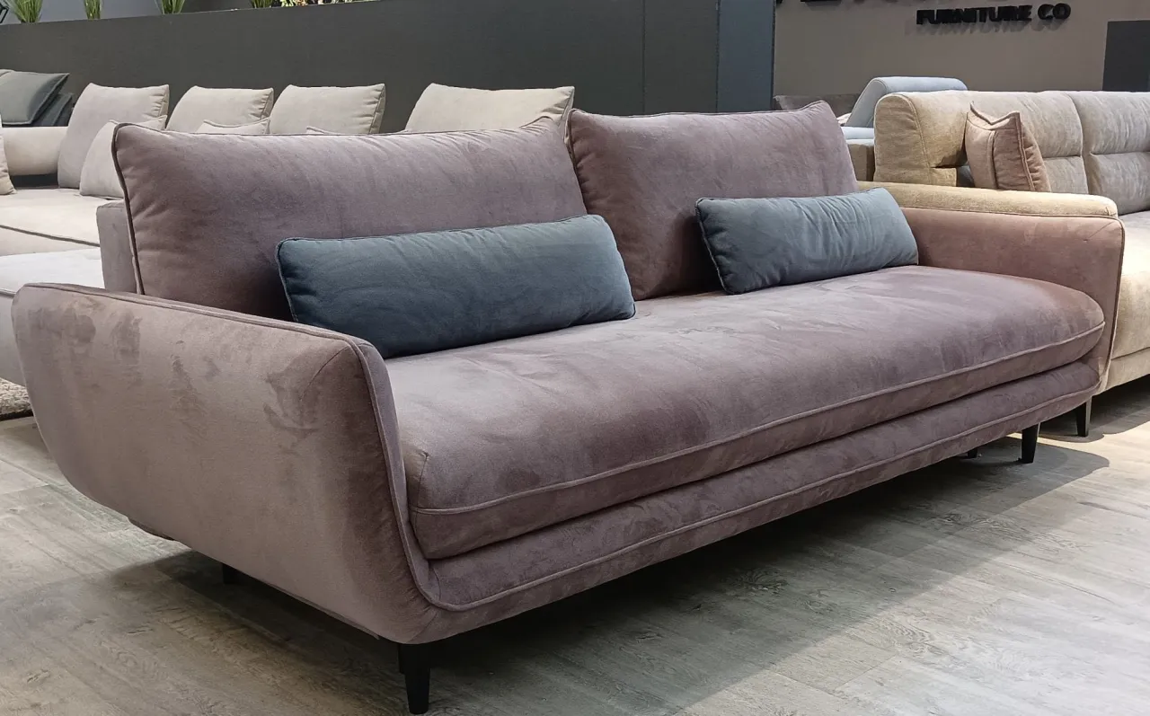 Sofa z funkcją spania codziennego i pojemnikiem na pościel