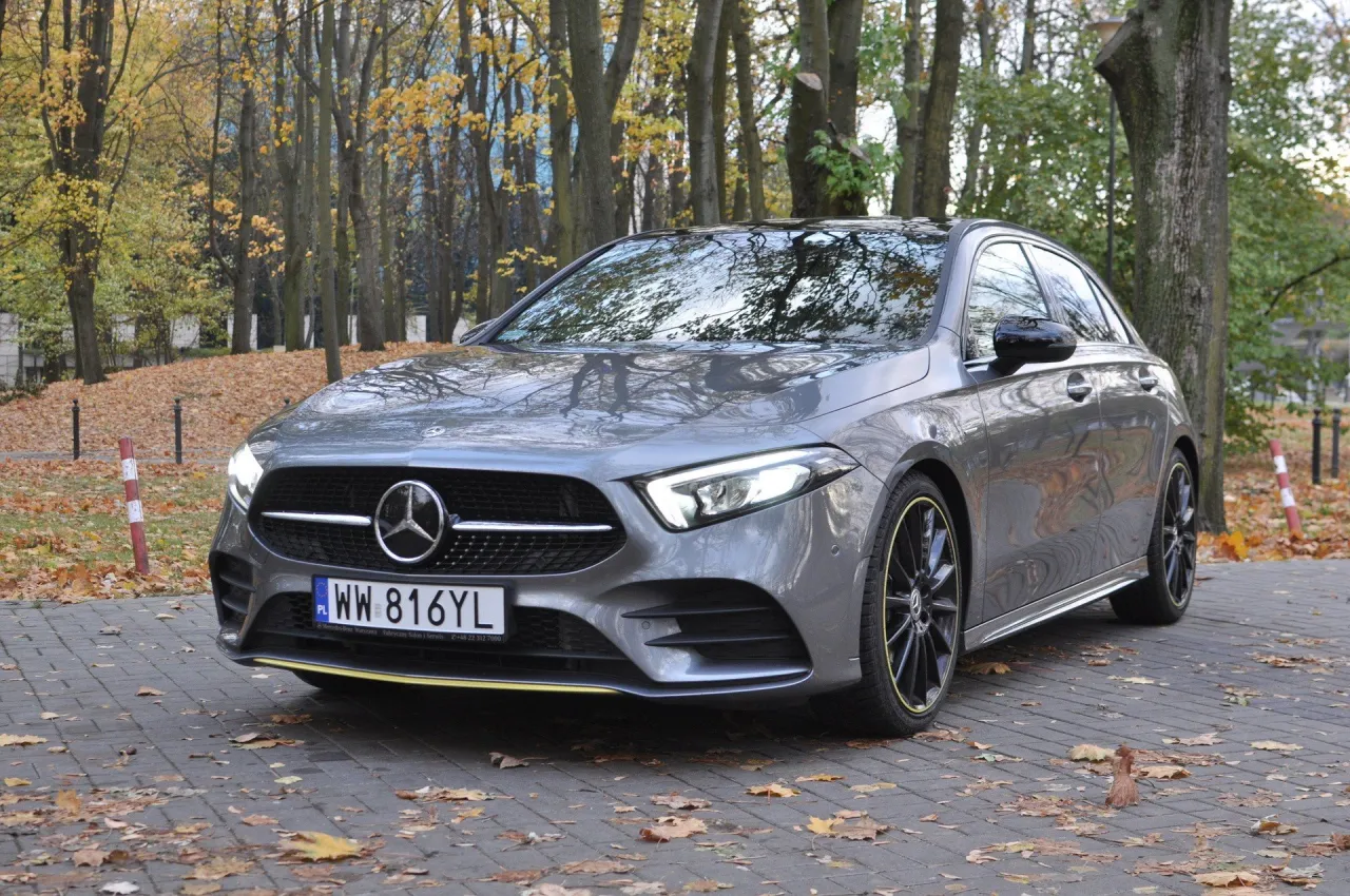 Mercedes A-Klasa W177 na drodze