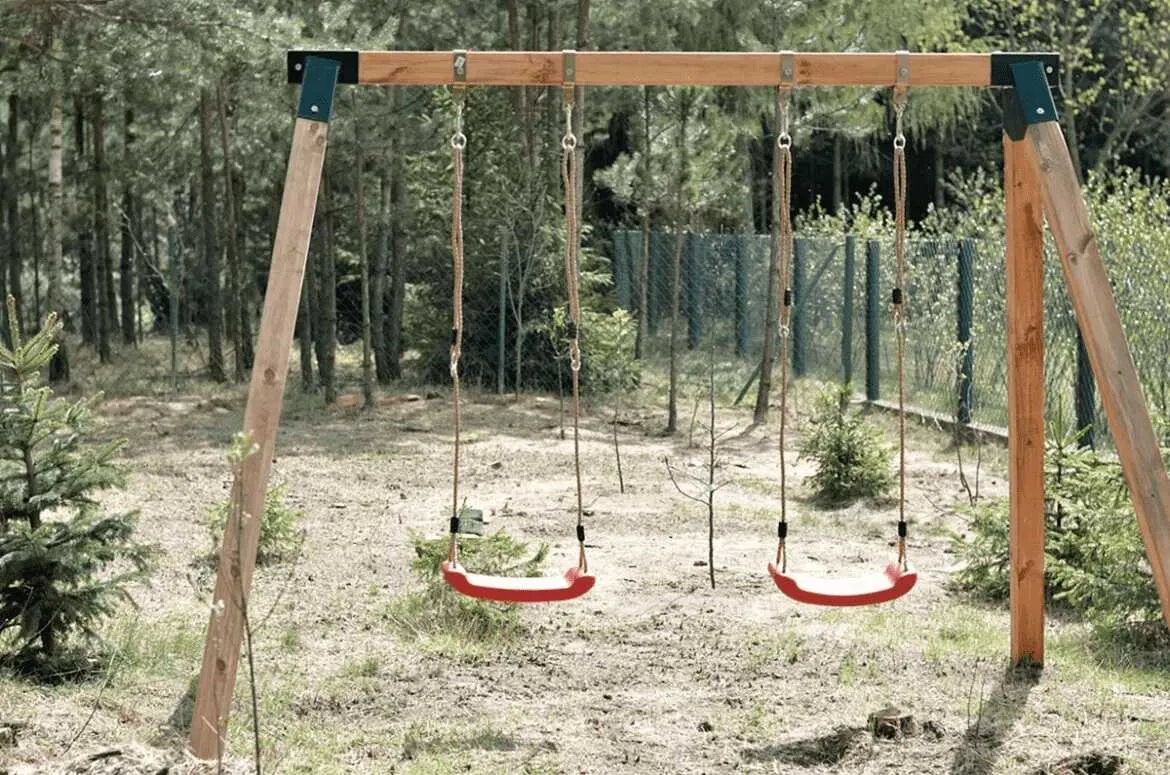 materiały do budowy huśtawki ogrodowej