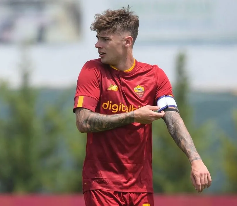Nicola Zalewski młody piłkarz AS Roma