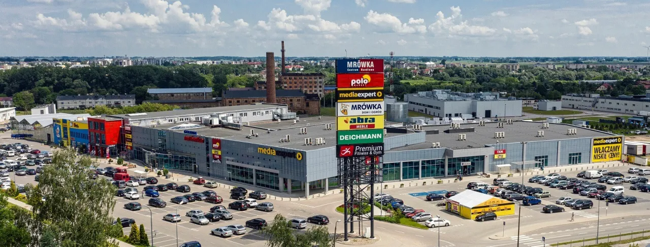 Galeria Mr&oacute;wka Ciechan&oacute;w Formownia parking