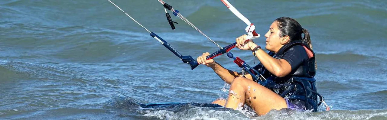 Zdjęcie Kitesurfing w Chorwacji - najlepsze miejsca, gdzie można spróbować