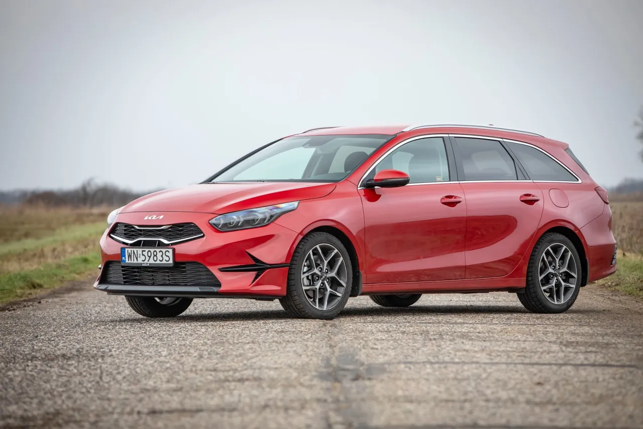 Zdjęcie Kia Ceed 1.6 CRDi - Pojemność baku, której nie możesz przegapić