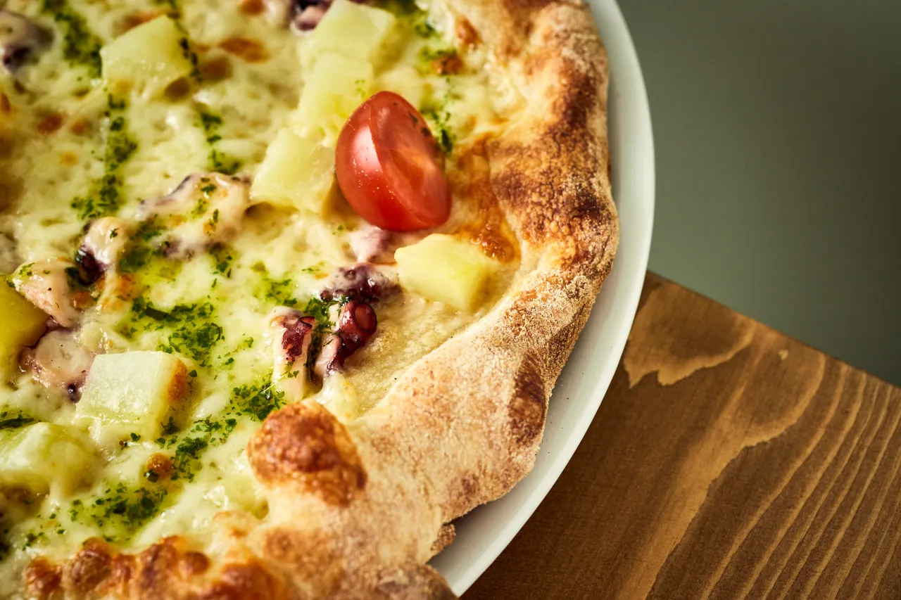 Zdjęcie Jaki ser do pizzy? Odkryj najlepsze opcje, które zachwycą smakiem