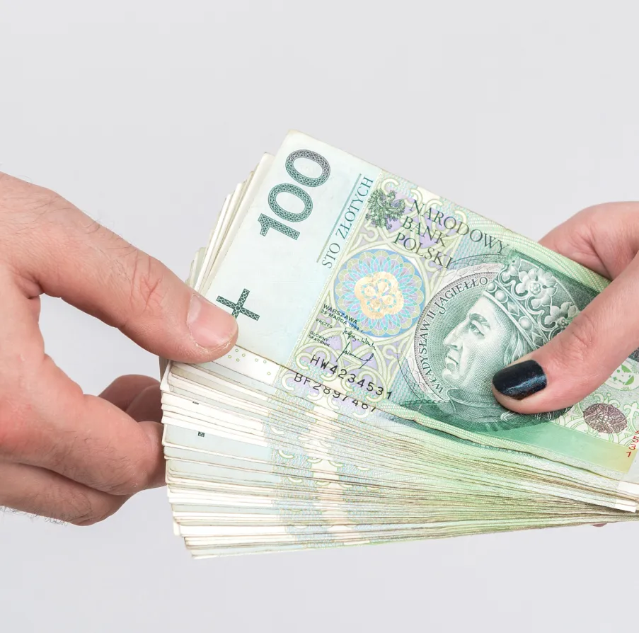Zdjęcie Czy w NBP można wymienić walutę? Sprawdź, dlaczego nie warto.