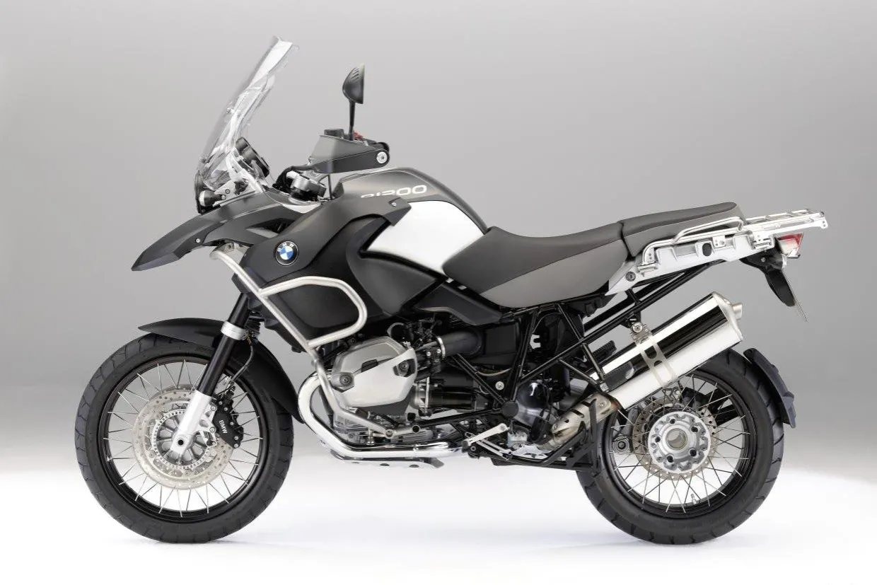 Zdjęcie BMW R 1200 GSA - historia, dane techniczne, wady i zalety motocykla