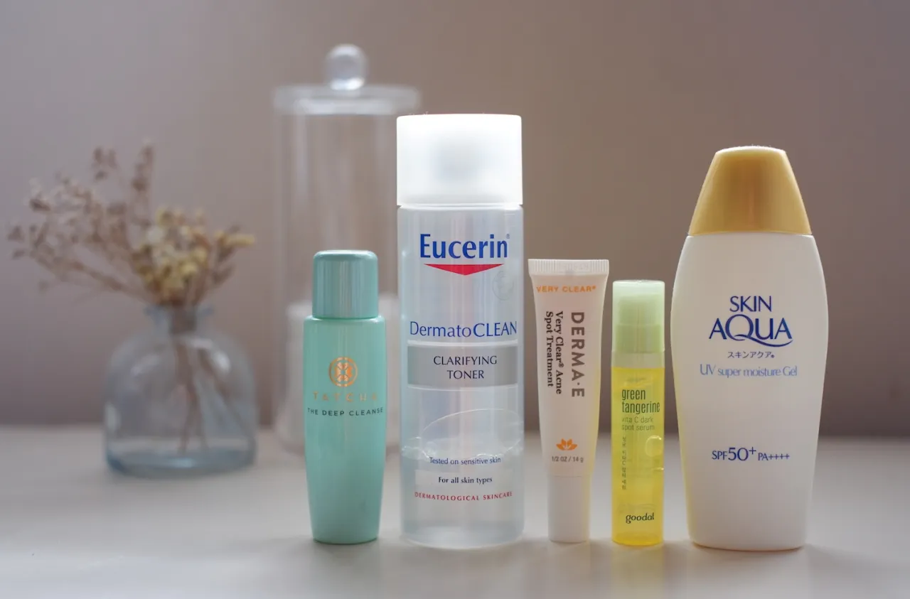 Zdjęcie Bezpieczne filtry przeciwsłoneczne na fungal acne - jak wybrać najlepszy SPF
