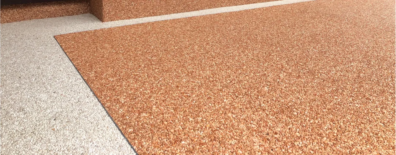 Zdjęcie Ile kruszywa na m2 kamiennego dywanu? Obliczenia i porady