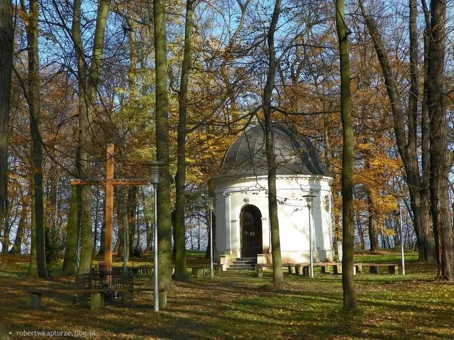 Zdjęcie Kaplica Hallerów w Oświęcimiu - tajemnicza historia zabytkowego mauzoleum