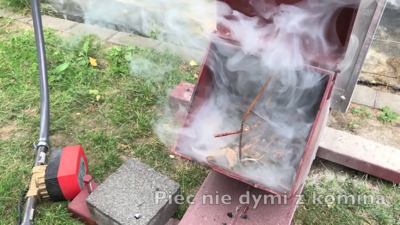 Zdjęcie Jak nagrzać wodę w basenie ogrodowym: skuteczne metody i porady