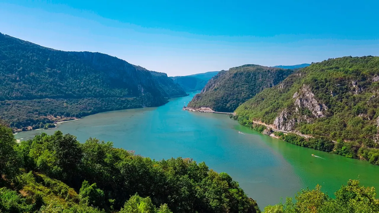 Zdjęcie Serbia czy jest bezpiecznie? Odkryj zagrożenia i porady dla turystów