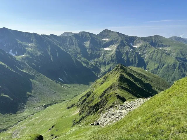 Zdjęcie Nowy Sącz jakie góry - odkryj piękno Beskidów i szczytów w okolicy