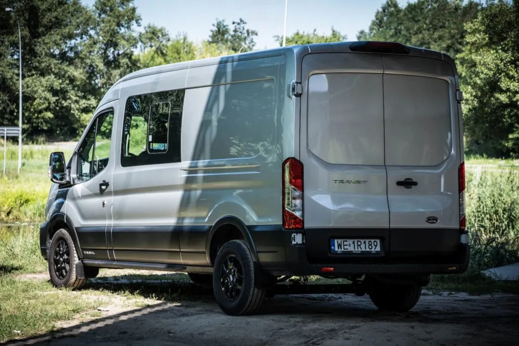 Zdjęcie Ford Transit: Spalanie i Ekonomia Jazdy tego Dostawczaka