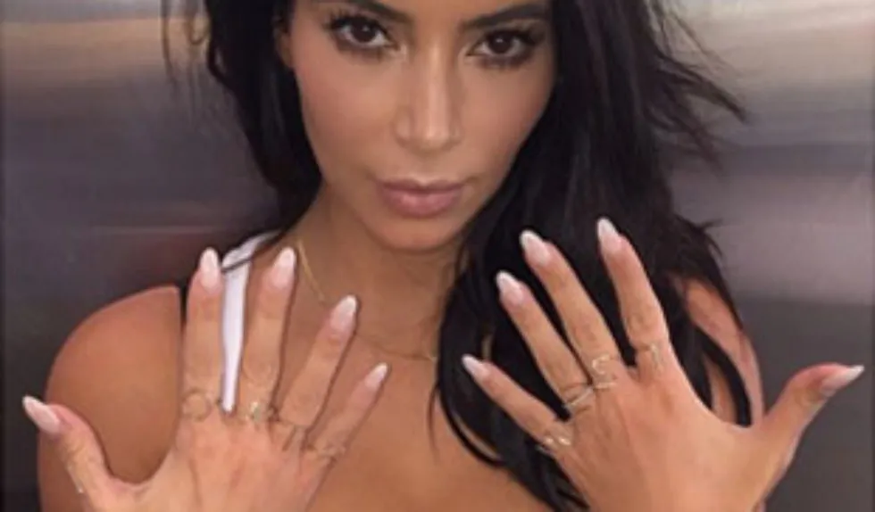 Zdjęcie Kolory manicure Kim Kardashian, które zrobią wrażenie na każdej okazji