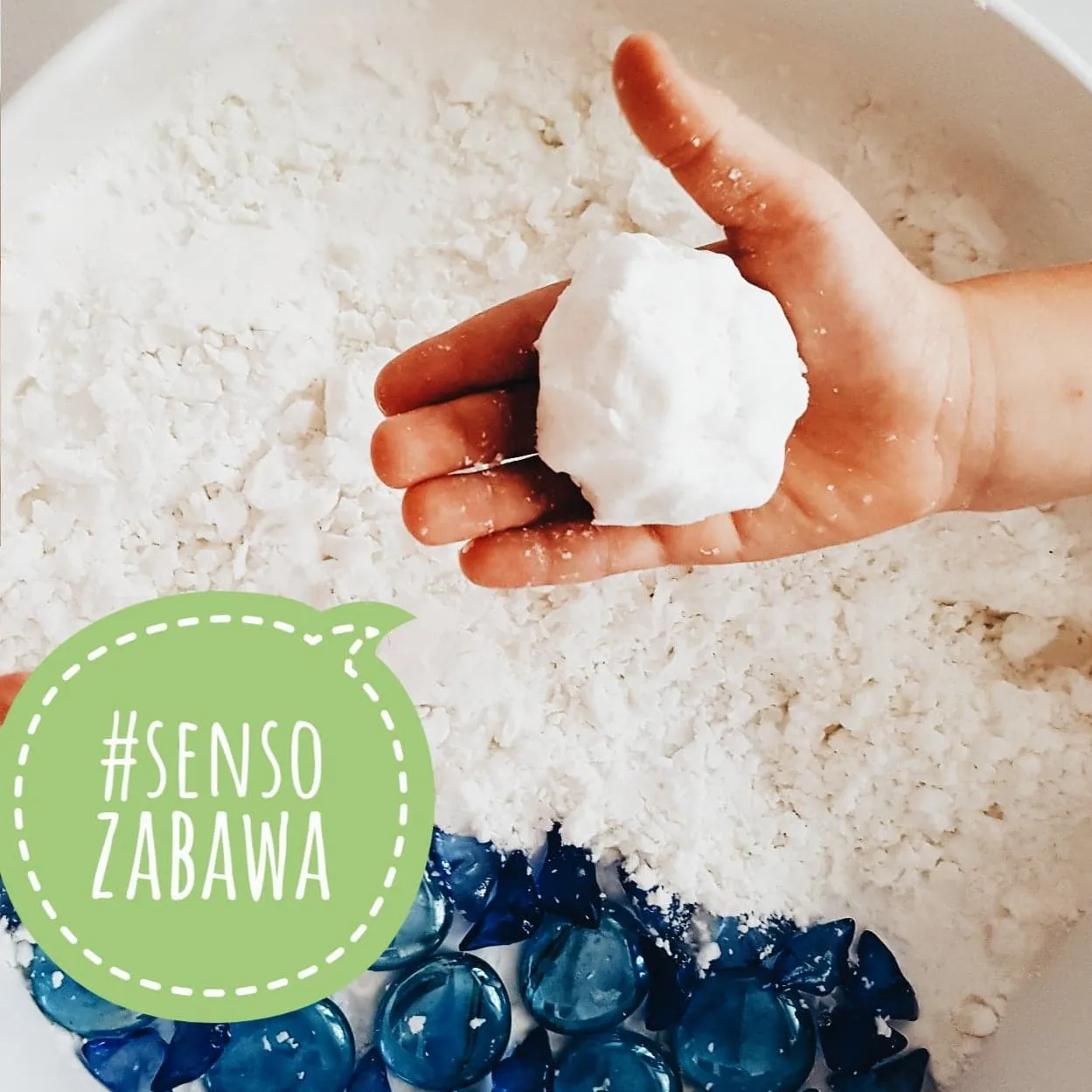 Zdjęcie Co można zrobić z mąki ziemniaczanej i wody? Ciekawe przepisy i pomysły