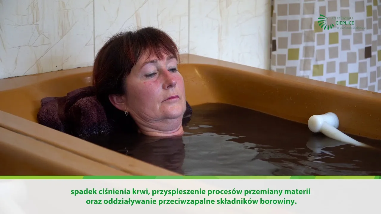 Zdjęcie Jak się ubrać na kąpiel borowinową, aby czuć się komfortowo?