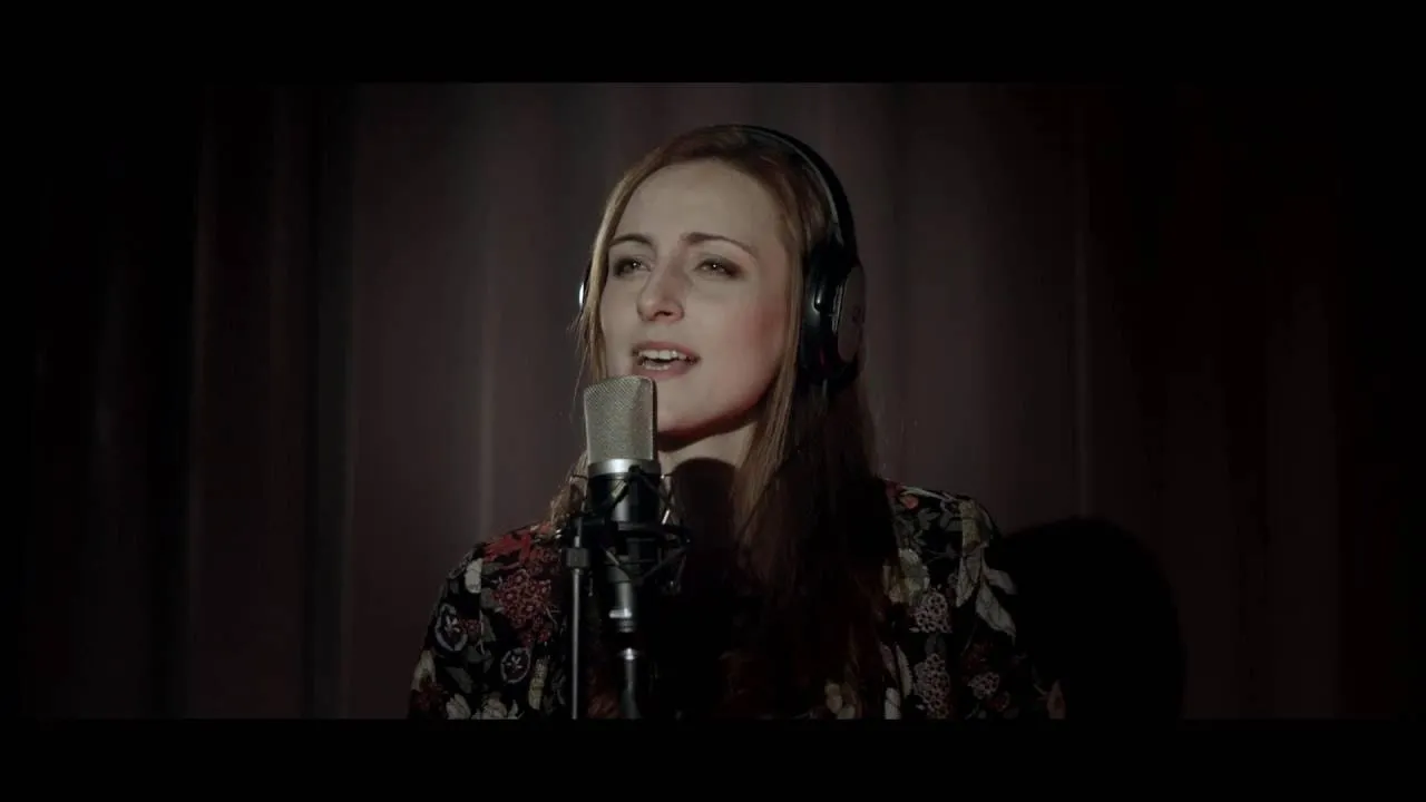 Zdjęcie Kto śpiewa w Faded Alana Walkera i co czyni ten utwór wyjątkowym