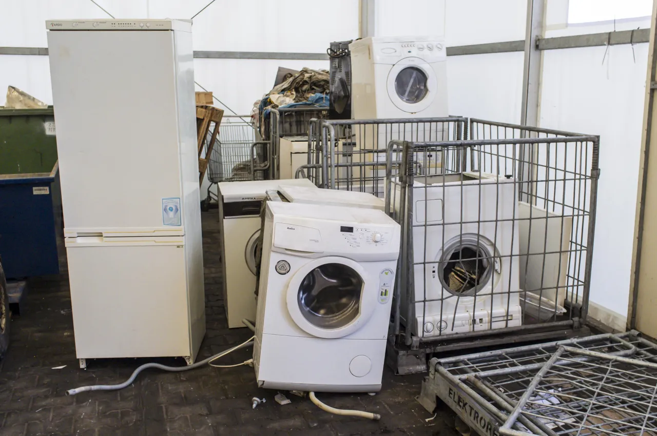 Zdjęcie Jak legalnie i skutecznie pozbyć się elektrośmieci bez problemów i kar
