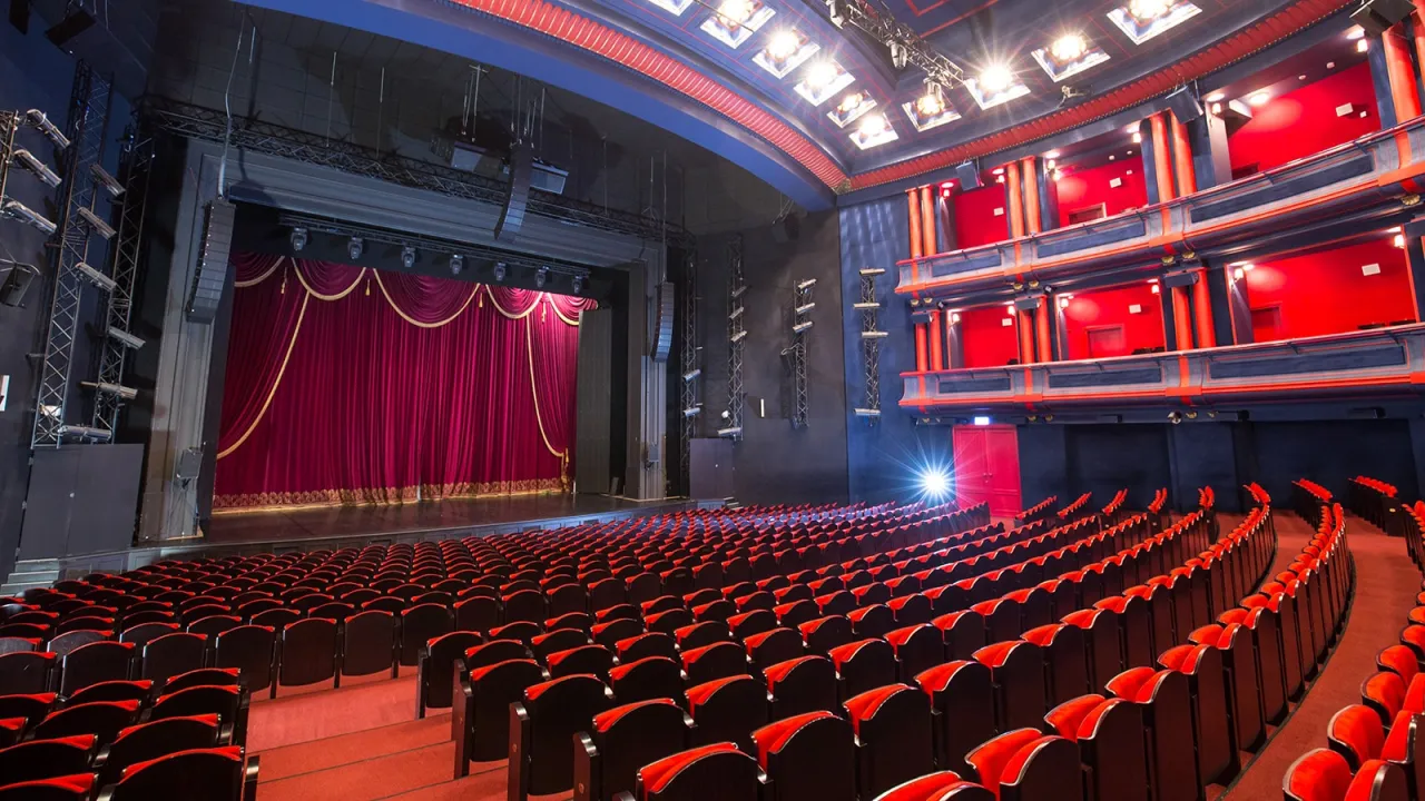 Zdjęcie Gdzie zaparkować przy Teatrze Roma? Sprawdź najlepsze opcje parkowania