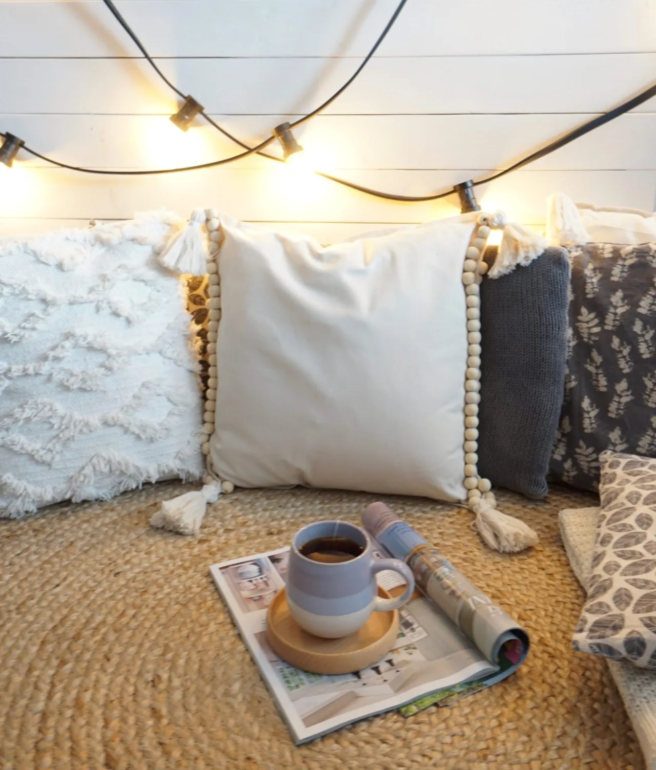 Zdjęcie Jak stworzyć piękną poduszkę boho DIY, która ożywi Twój dom