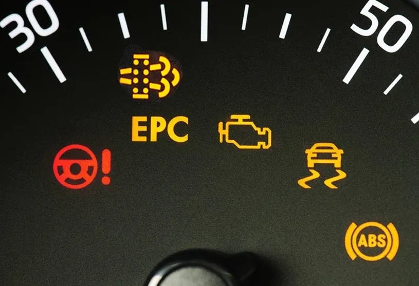 Kontrolka DPF na desce rozdzielczej