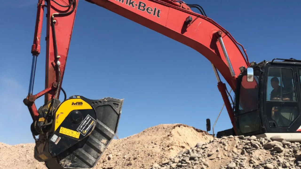 różne typy koparek porównanie