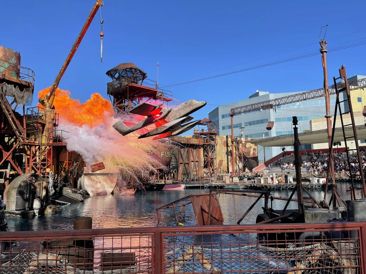 Universal Studios Hollywood WaterWorld Stunt Show