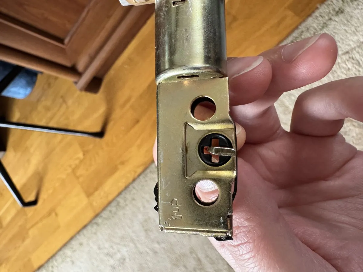 problemy z zamkiem w drzwiach chińskich