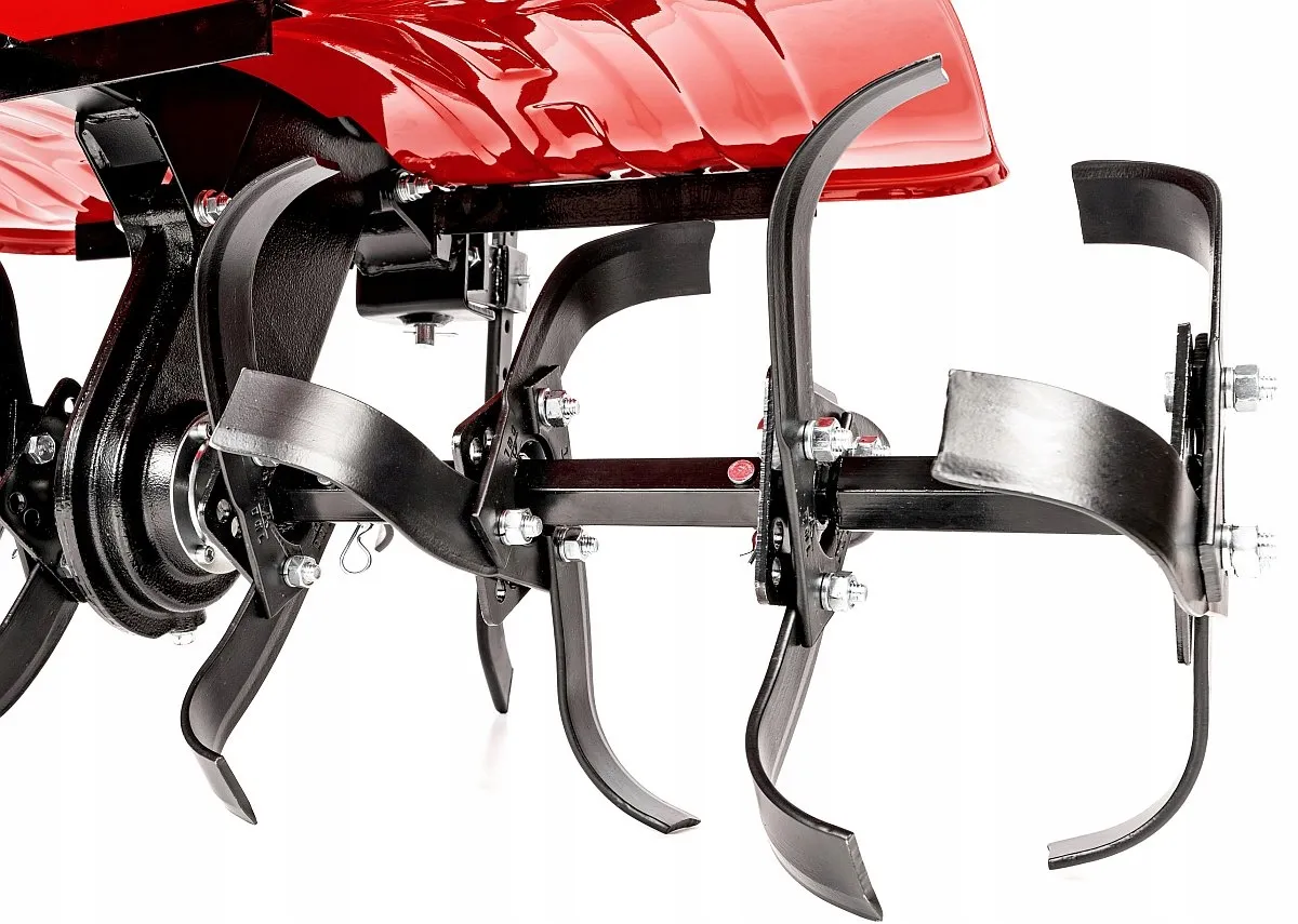 Glebogryzarka Cedrus z pługiem, przygotowanie do montażu