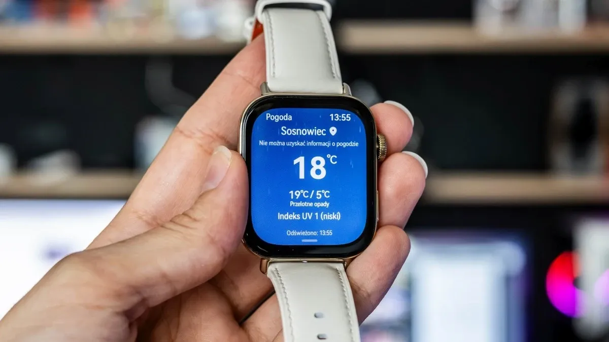 Ekran Huawei Watch z ustawieniami systemowymi, opcja aktualizacji